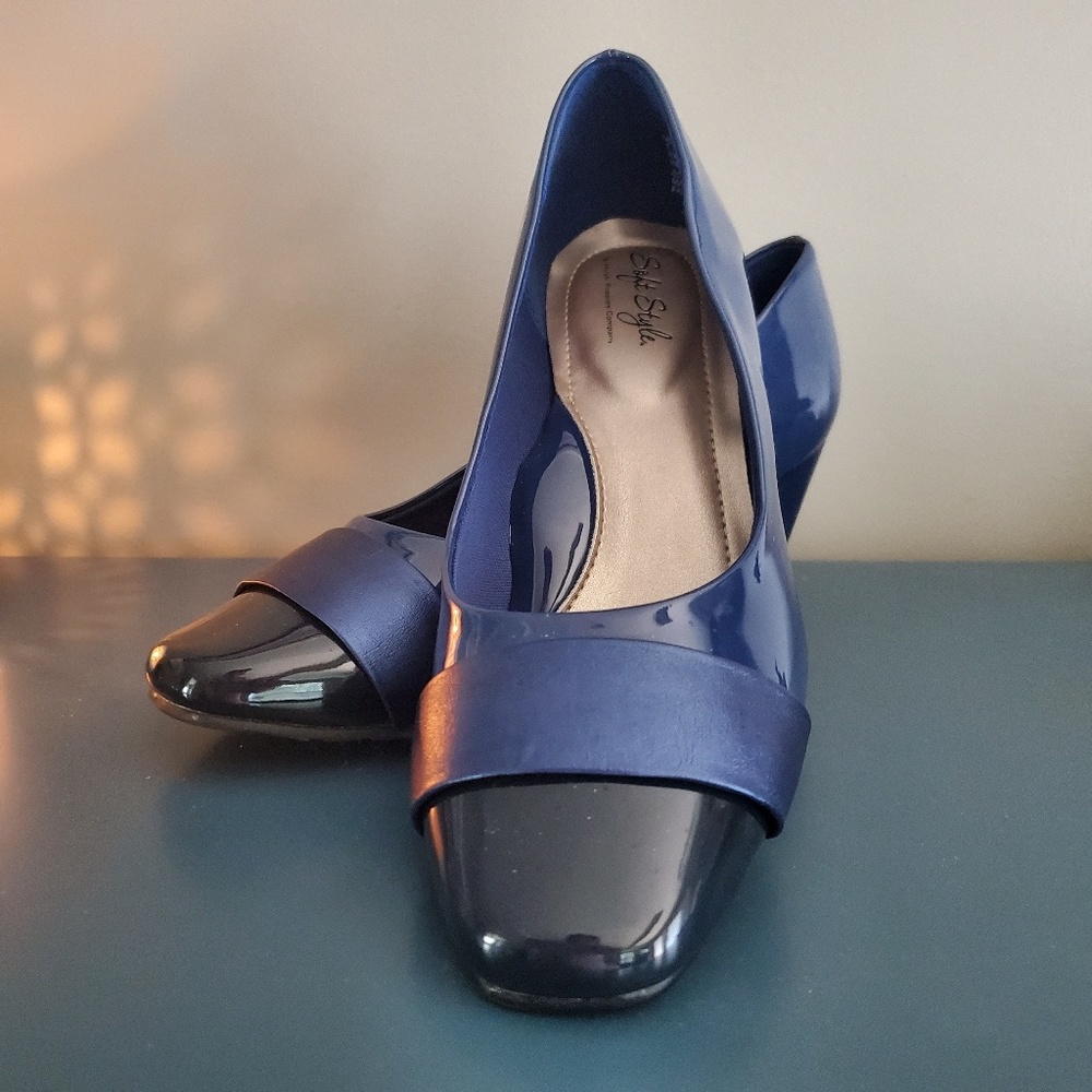 Soft Styles Navy Mabry Pump 7 xw Extra Wide